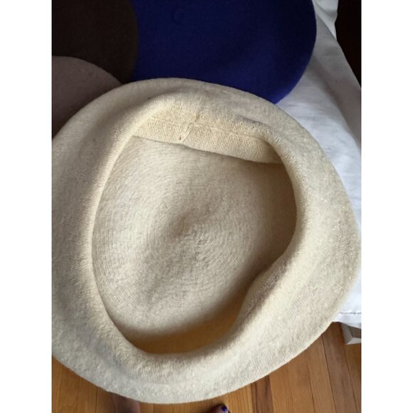 7 vintage berets Paris,France, Czechoslavakia, Amazing collection - Picture 4 of 10